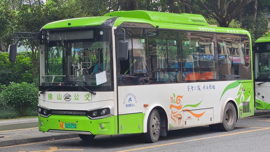 公交车