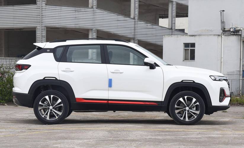 长安CS35 PLUS：小型SUV市场的实力之选