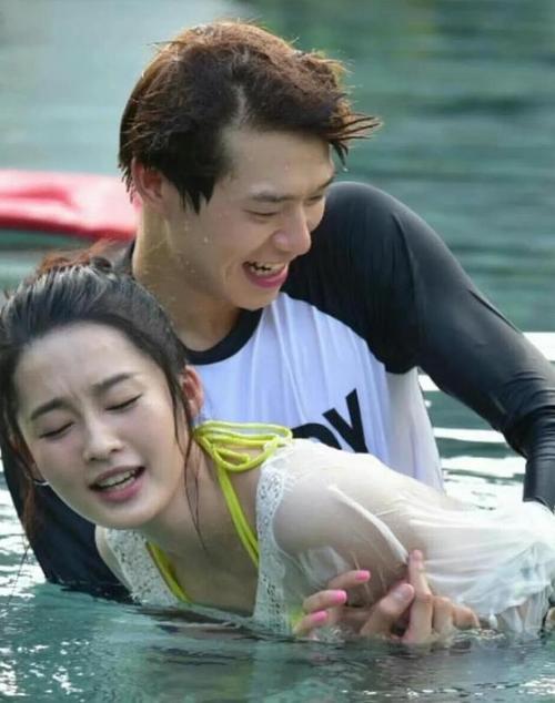 游泳圈：水中的守护者