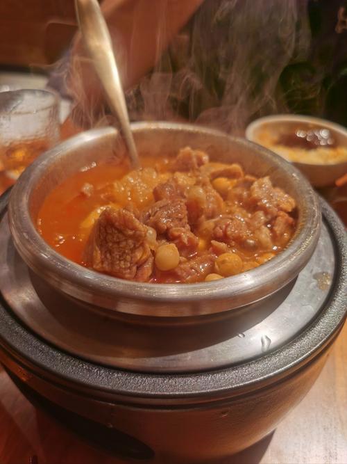 炖菜：慢火细炖中的醇厚滋味