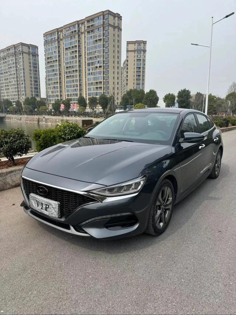 现代菲斯塔：运动与科技的完美融合