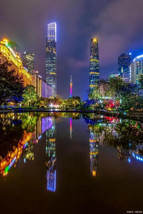 花城广场：广州的璀璨明珠与文化殿堂