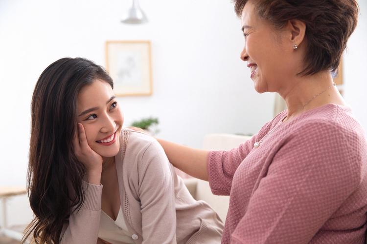 婆媳关系与多子女家庭矛盾：复杂交织中的情感困境与化解之道