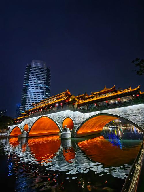 详细阅读:安顺廊桥:历史与现代交织的美丽地标 安顺廊桥:历史与现代交织的美丽地标