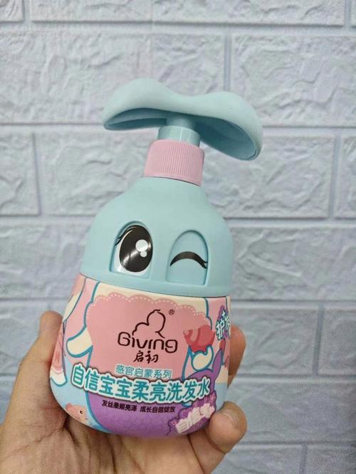 婴儿洗发水：呵护宝宝头皮与发丝，开启纯净洗护之旅
