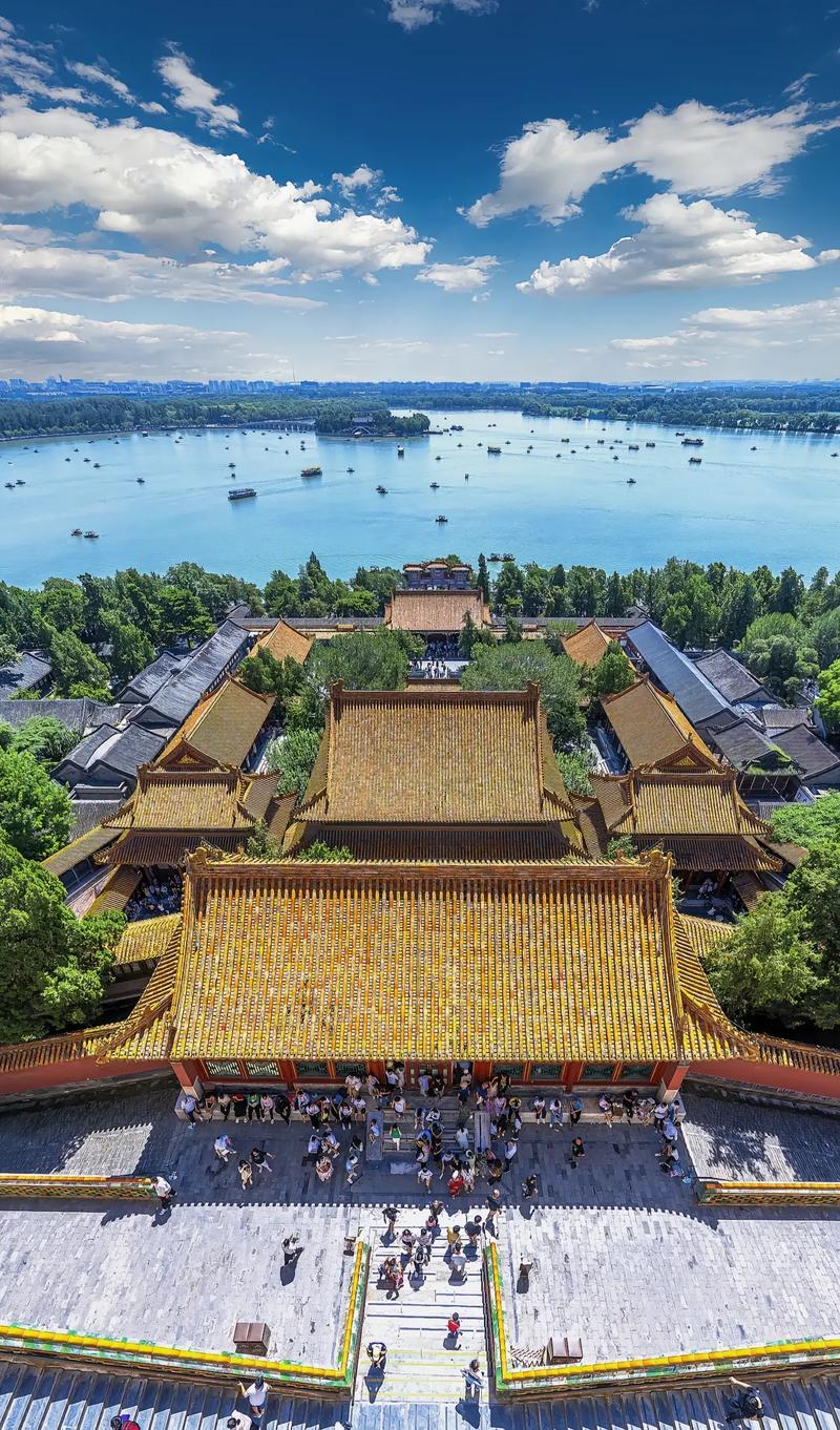 颐和园：皇家园林的瑰宝与沧桑