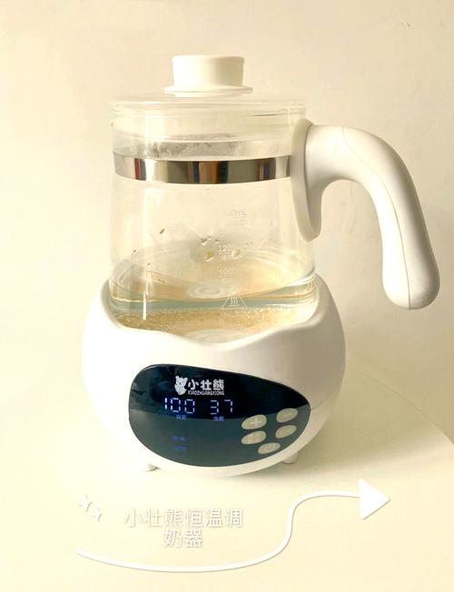 调奶器：现代育儿与便捷生活的得力助手