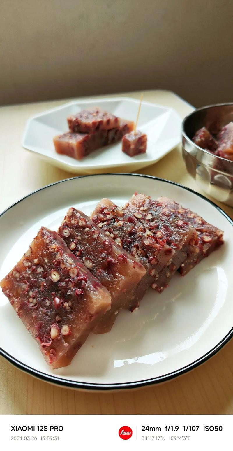 详细阅读:红豆糕:舌尖上的甜蜜风情与传统韵味 红豆糕:舌尖上的甜蜜风情与传统韵味