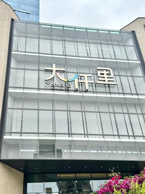 宝安大仟里：繁华盛境，都市生活新坐标