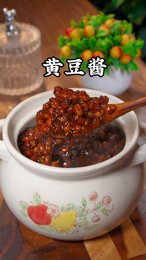 黄豆酱：传统美食中的醇厚韵味
