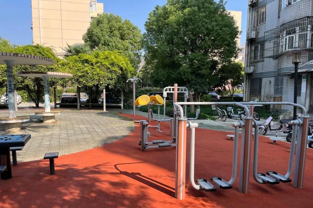 社区健身设施：居民健康生活的坚实保障
