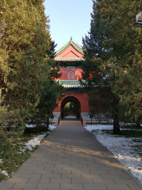 月坛公园：历史与现代交融的皇家祭月圣地