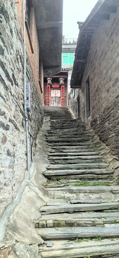 探秘古镇：寻觅岁月沉淀下的诗意栖居