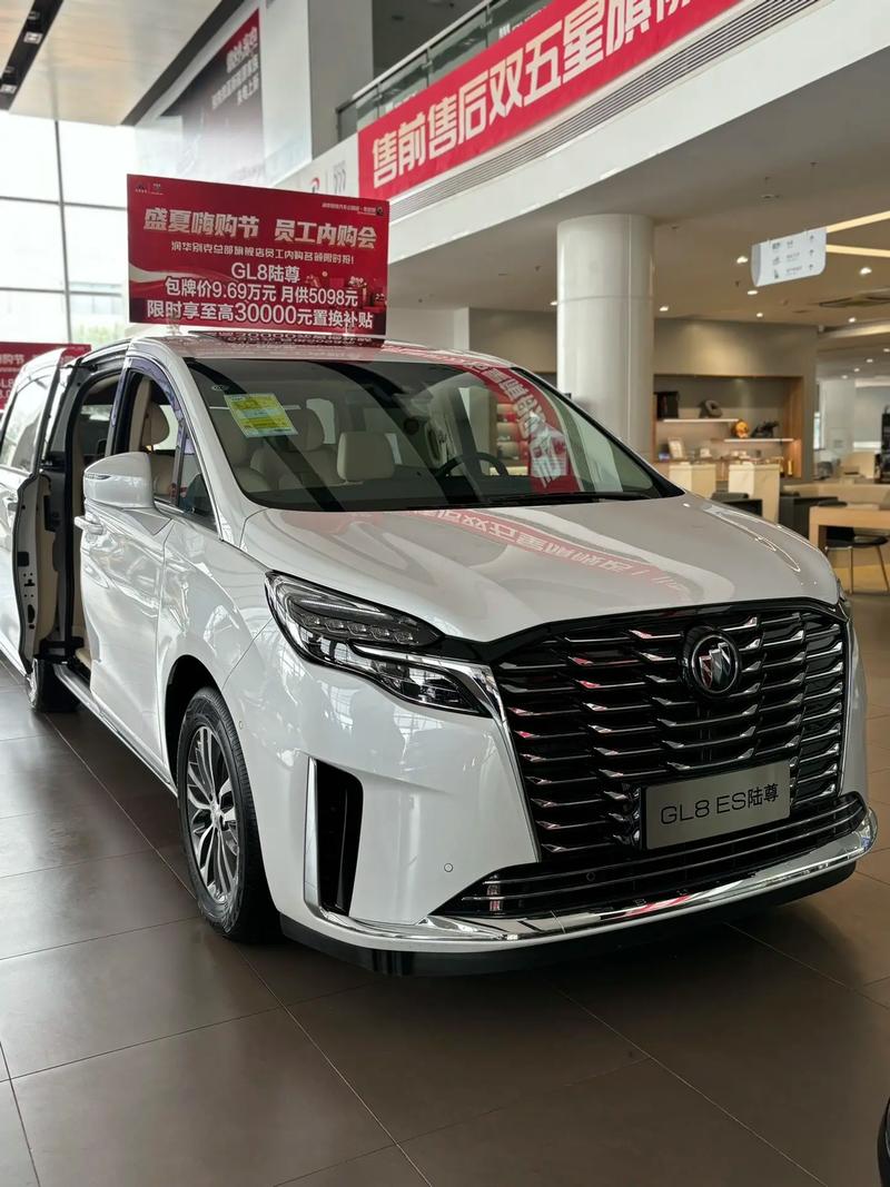 别克GL8：豪华MPV的卓越典范
