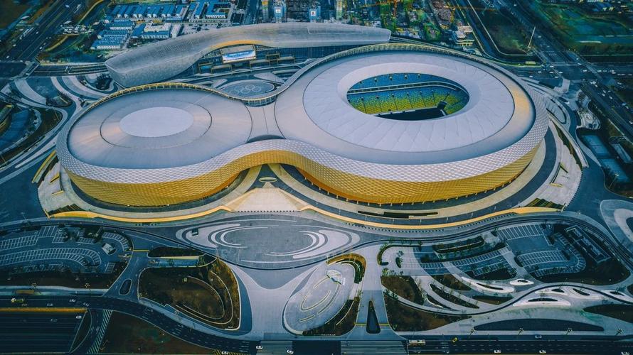 凤凰山体育中心：成都的体育新地标与城市活力引擎