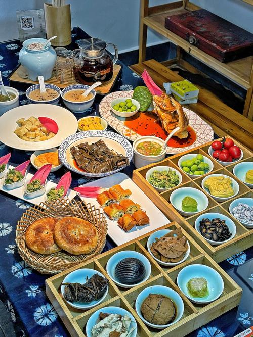 中式晚餐：味蕾上的文化盛宴