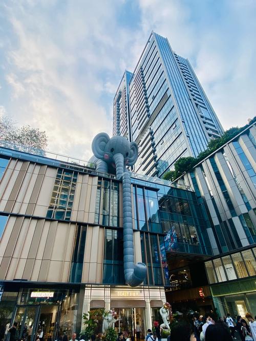 深圳万象天地剧场：城市中的文化绿洲
