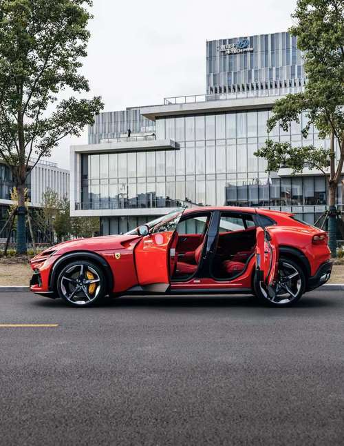 详细阅读:汽车中大型车:豪华与实用的完美融合 汽车中大型车:豪华与实用的完美融合