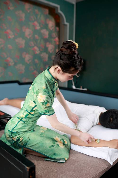 详细阅读:身体SPA:一场身心的奢华之旅 身体SPA:一场身心的奢华之旅