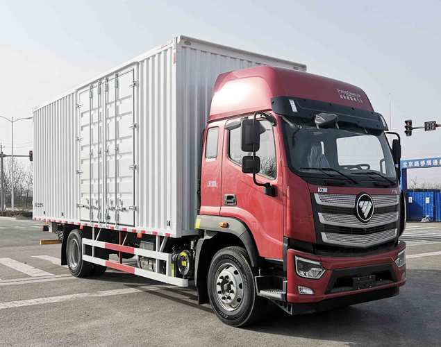 汽车厢式货车：现代物流运输的坚实力量