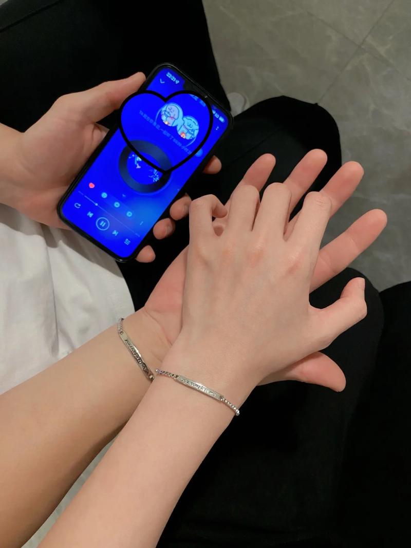 恋爱情侣手链：腕间情丝，爱意的无声诉说