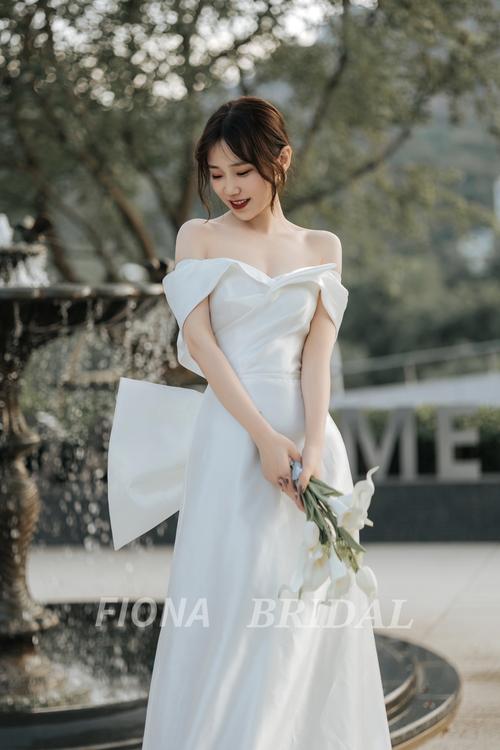婚礼穿搭风格全解析：展现独特魅力，成为婚礼上的焦点