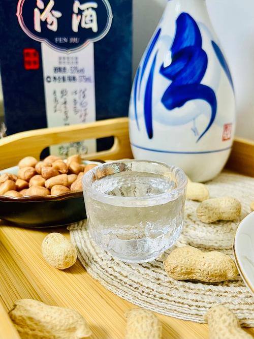 白酒美食：舌尖上的双重奏，味蕾的奇妙之旅