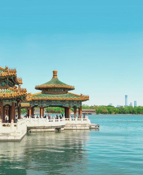 详细阅读:探秘北京永定门公园:历史与现代的交融,城市中的绿洲 探秘北京永定门公园:历史与现代的交融,城市中的绿洲