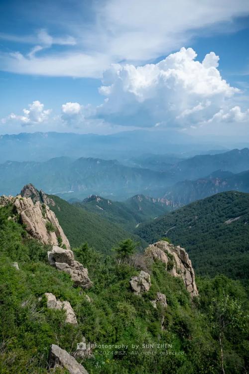 雾灵山：自然奇境的璀璨明珠