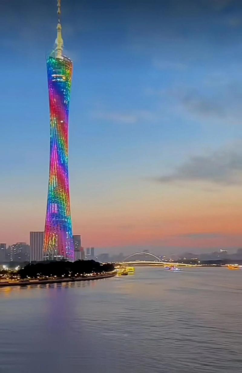 详细阅读:探秘广州小蛮腰:城市地标的魅力之旅 探秘广州小蛮腰:城市地标的魅力之旅