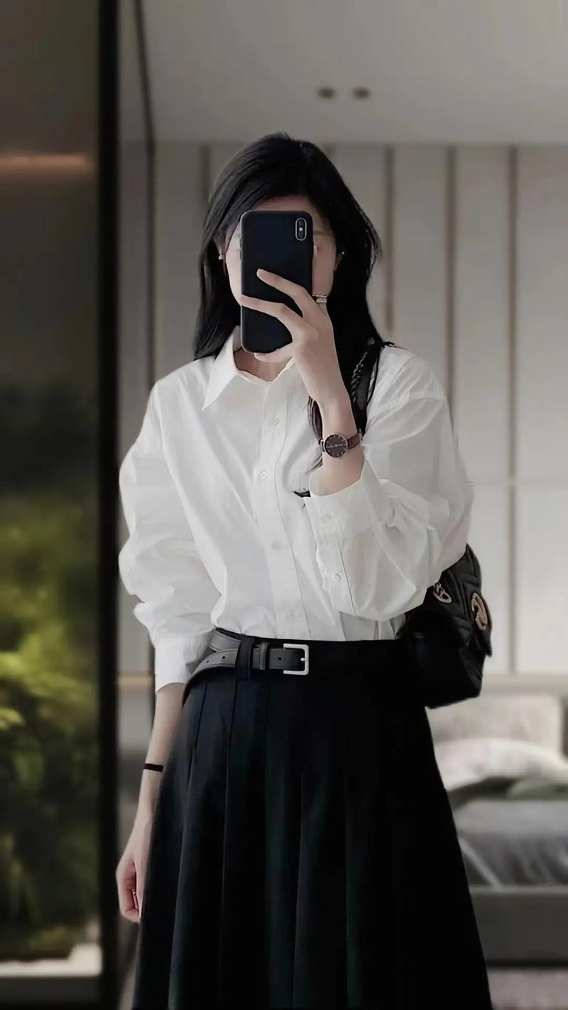 平衡穿搭,平衡感服装